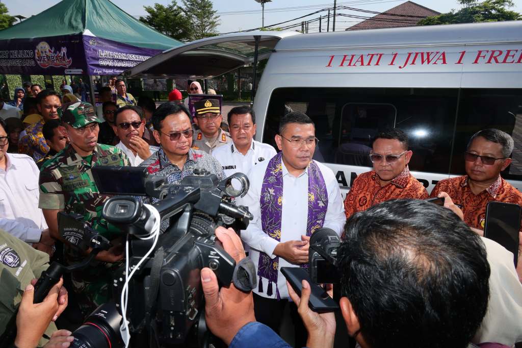 Wamen ATR/BPN Tinjau Layanan Sertipikat Keliling di Kabupaten Tangerang