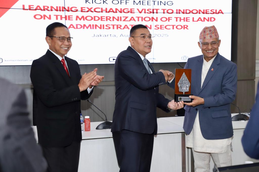 Kementerian ATR/BPN Terima Delegasi Nepal untuk Learning Exchange dalam Modernisasi Sektor Administrasi Pertanahan